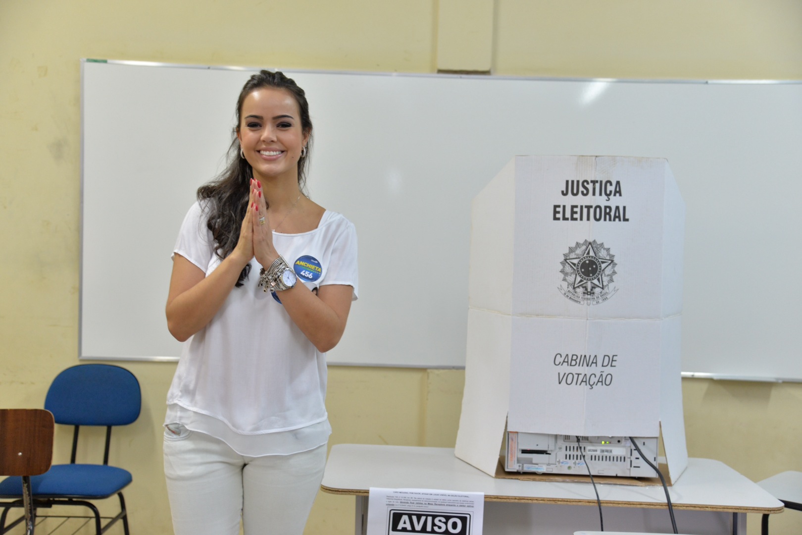 Resultado de imagem para fotos A deputada federal Shéridan (PSDB-RR)
