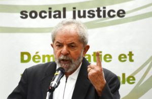 São Paulo - O ex-presidente Luiz Inácio Lula da Silva participou do segundo dia do Seminário da Aliança Progressista: Democracia e Justiça Social no Hotel Maksoud Plaza (Rosa/Agência Brasil)