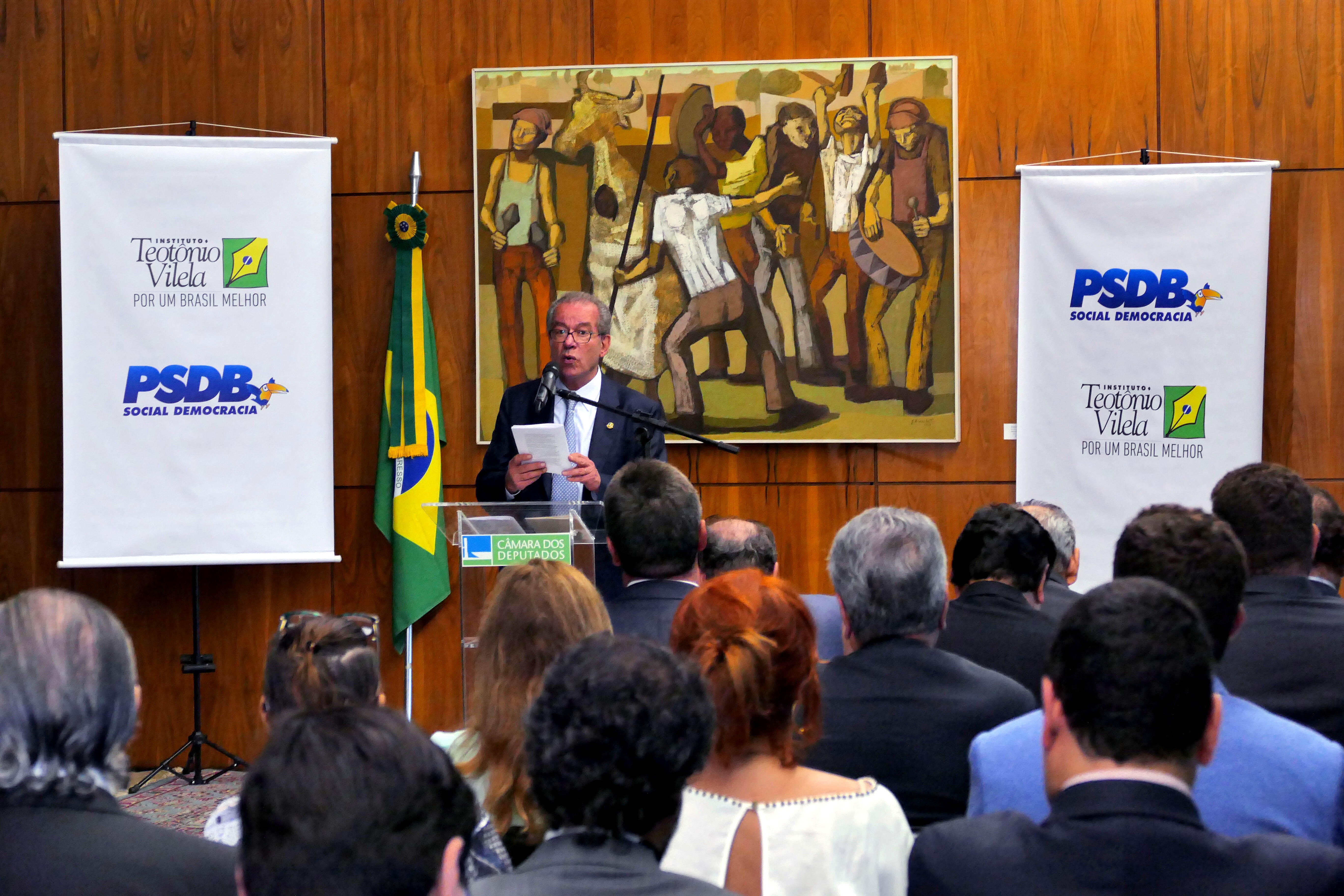 Senador José Aníbal discursa durante apresentação de proposta do ITV para atualização das diretrizes do PSDB. Brasília, 28/11/2017 - Foto Orlando Brito