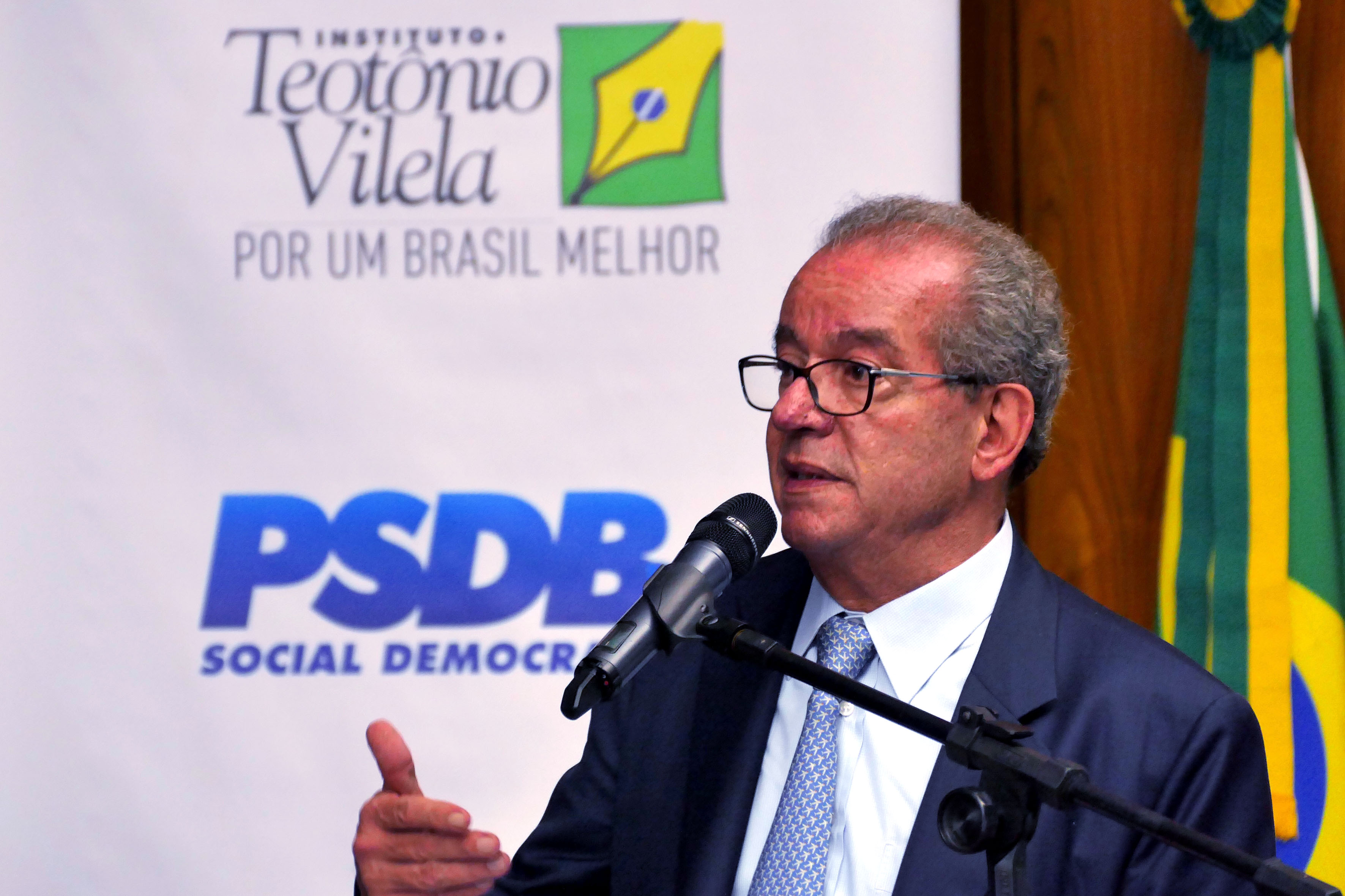 Senador josé Aníbal discursa durante apresentação de proposta do ITV para atualização das diretrizes do PSDB. Brasília, 28/11/2017 - Foto Orlando Brito