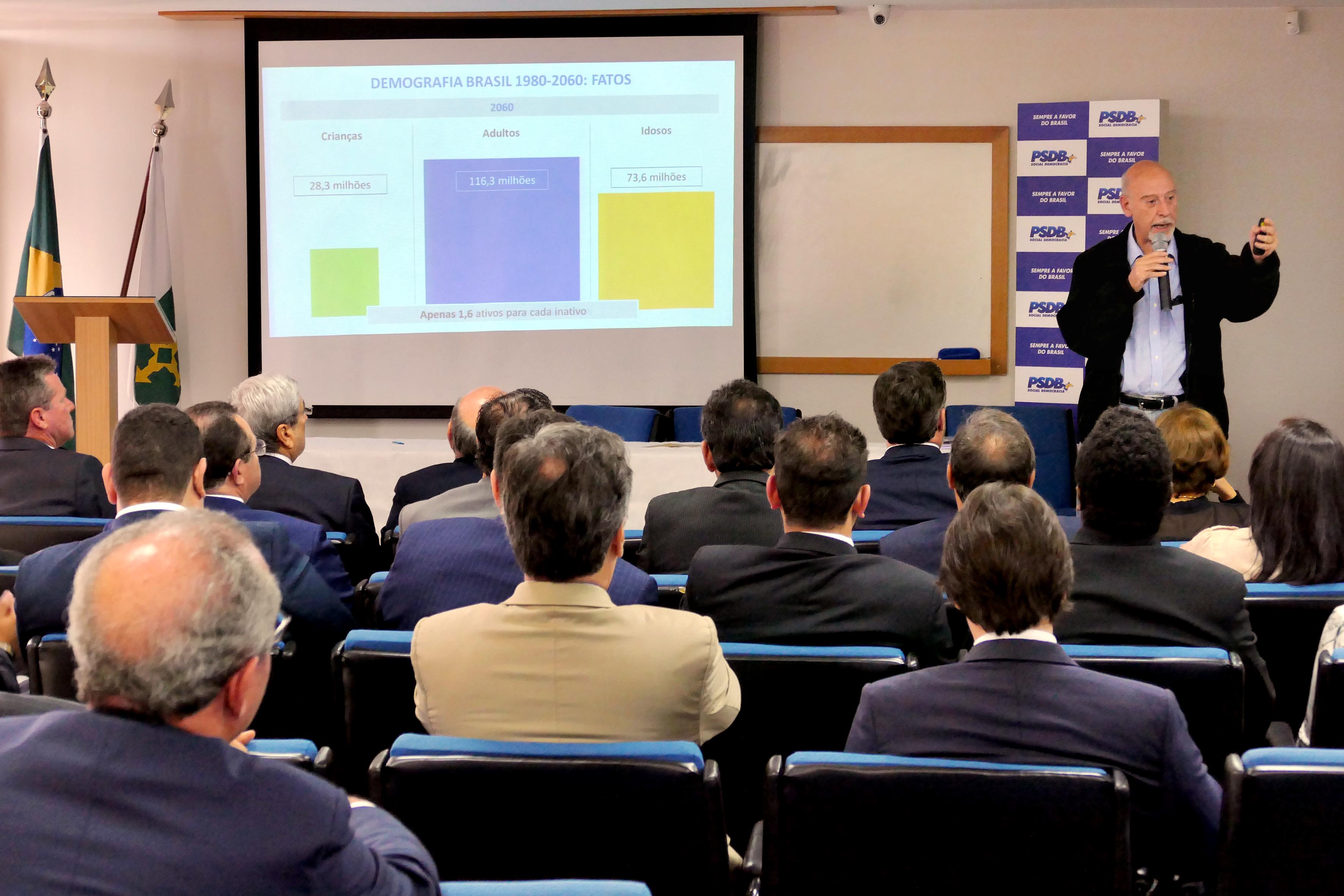 Economista Paulo Tafner discursa durante reunião da Executiva Nacional, para debater a Reforma da Previdência e Convenção da sigla. Brasília, 22/11/2017 Foto Orlando Brito